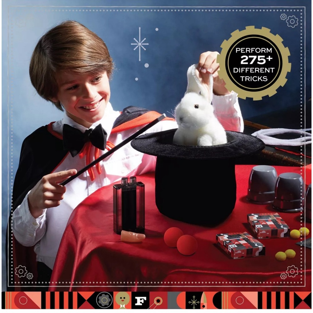 Beautiful LARGE FAO SCHWARZ Toy Kids Magic Magician Set